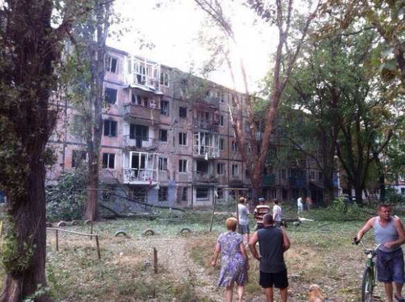 Харцызск, ДНР, 18 августа, последствия обстрелов карателей (фото, видео) | Русская весна