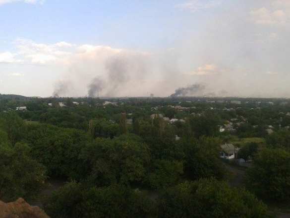 Фотолента последствий боев и обстрелов в Шахтерске | Русская весна