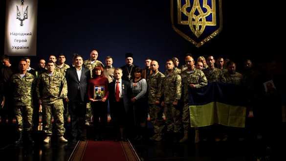 Юморина от труса и клоуна: Саакашвили наградил Джемилева орденом «за героизм» (ФОТОФАКТ) | Русская весна