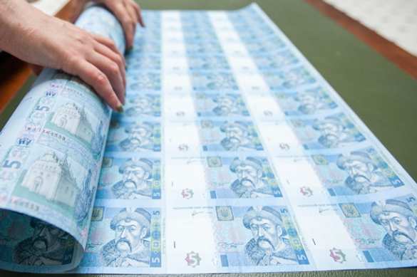 На Украине продают гривны рулонами (ФОТО) | Русская весна