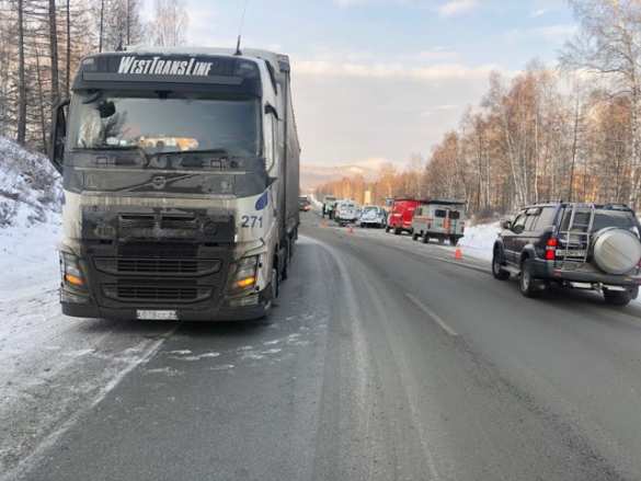 Экипаж ДПС прикрыл собой автобус с детьми (ФОТО, ВИДЕО) | Русская весна
