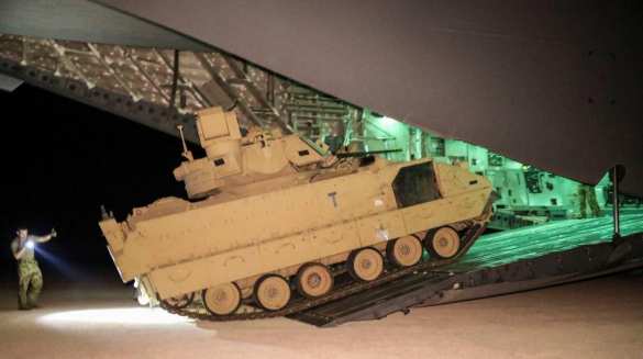 «Заставить русских»: после стычек с армией России США срочно перебрасывают войска в Сирию (ФОТО) | Русская весна