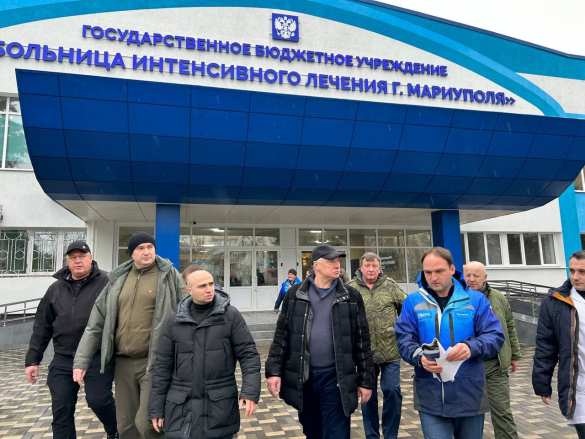 Вице-премьер Хуснуллин проверил темпы восстановления Мариуполя (ФОТО) | Русская весна