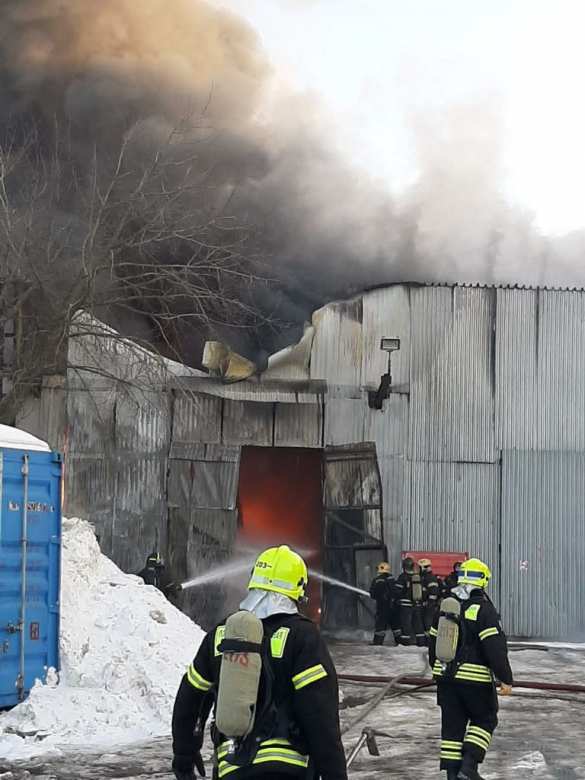 На юге Москвы вспыхнул сильный пожар, МЧС использует вертолёты (+ВИДЕО, ФОТО) | Русская весна