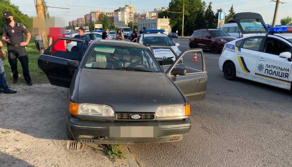 Бандит расстрелял полицейских в Днепропетровске (ФОТО) | Русская весна
