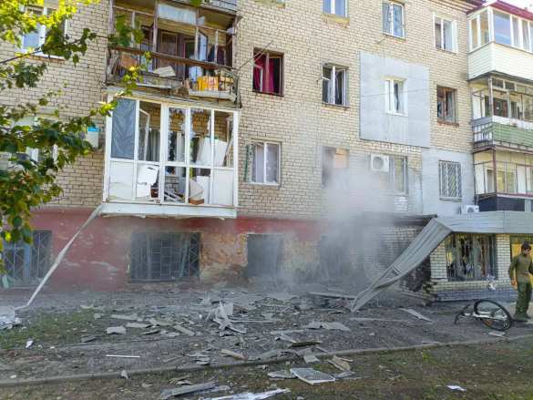 Враг обстреливает запорожскую Васильевку, есть пострадавшие (ФОТО) | Русская весна