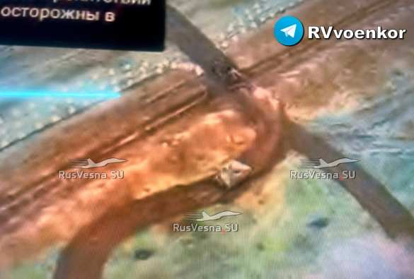 Техника врага прорвалась к «зубам дракона» у курского Нового Пути (ФОТО) | Русская весна