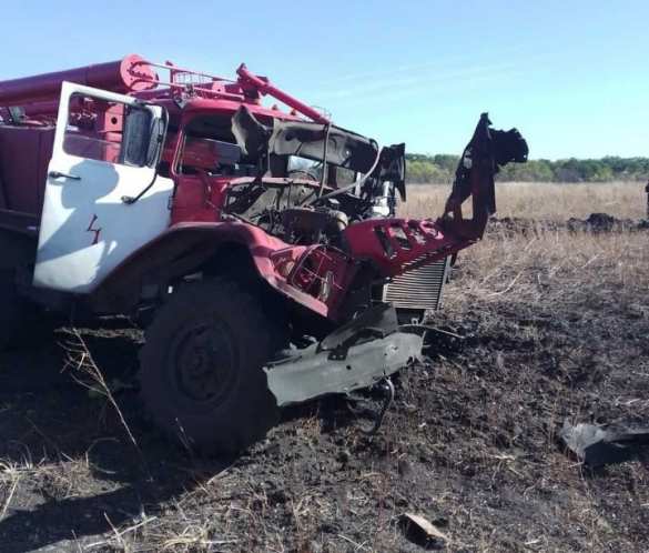 Страшная судьба заминированного Донбасса: мощный взрыв уничтожил пожарную машину, люди выжили чудом (+ФОТО, ВИДЕО) | Русская весна