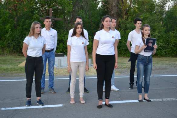 Молодёжь ЛНР обещает возмездие украинским убийцам (ВИДЕО, ФОТО) | Русская весна