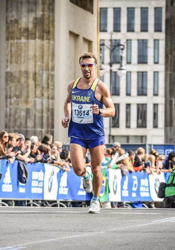 Украинский бегун загадочно погиб в Японии | Русская весна