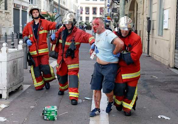 Побоище в Марселе: в поножовщине с русскими и французами пострадали десятки английских фанатов (ФОТО, ВИДЕО 18+) | Русская весна