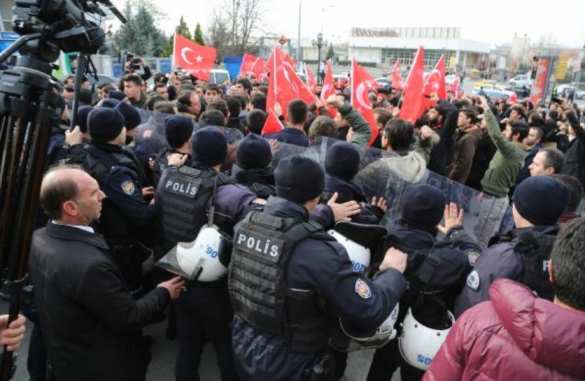 «Америка — убийца! Тиллерсон, вон из Турции», — антиамериканский митинг в Анкаре (+ФОТО, ВИДЕО) | Русская весна