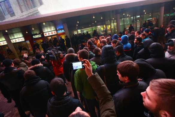 «Бойкот укрофашисту!» — актеру Зеленскому в России не рады (ФОТО, ВИДЕО) | Русская весна