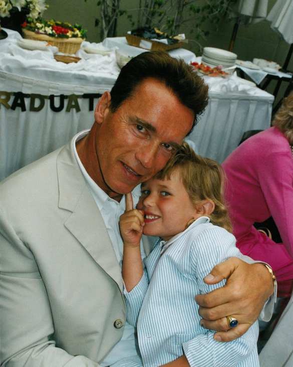 Русские «атаковали» Шварценеггера (ФОТО) | Русская весна