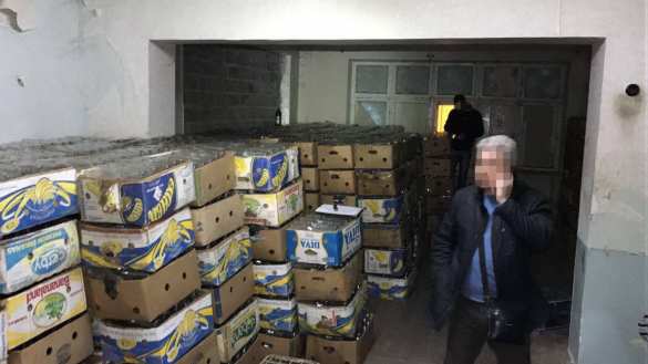 Пьяницы-«атошники» озолотили самогонщиков (ФОТО) | Русская весна