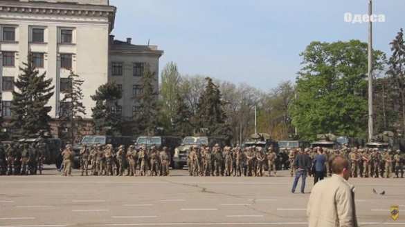 Будни оккупации: неонацисты «Азова» показали, как будут «усмирять» Одессу (ФОТО, ВИДЕО) | Русская весна
