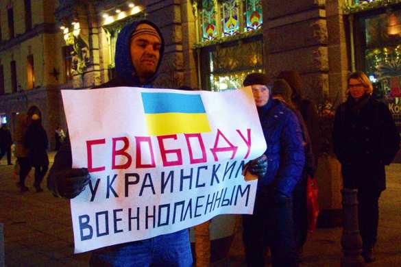 Добровольцы Донбасса разогнали бандеровцев в Петербурге (ФОТО) | Русская весна