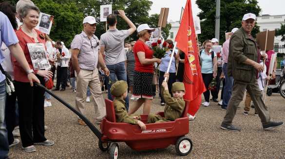 «Бессмертный полк» прошёл по Вашингтону (ФОТО, ВИДЕО) | Русская весна