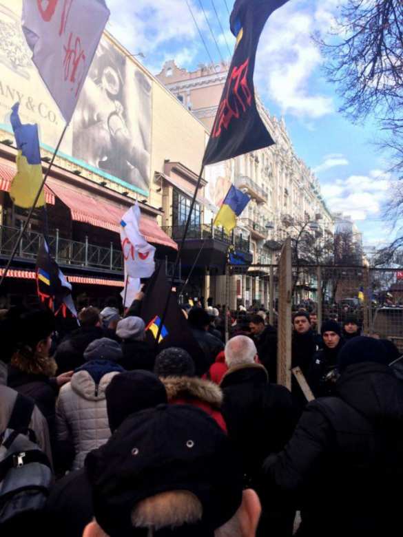 МОЛНИЯ: прямо у администрации Порошенко объявлен новый «Майдан» (+ФОТО) | Русская весна