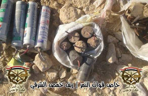 Трупы и сожженная техника ИГИЛ заполняют пустыню у Пальмиры и Карьятейна (ФОТО 18+) | Русская весна