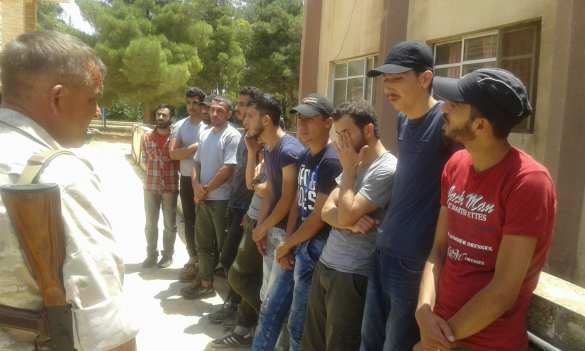 Российские офицеры помогли сирийским боевикам сложить оружие без кровопролития — репортаж РВ (ФОТО) | Русская весна