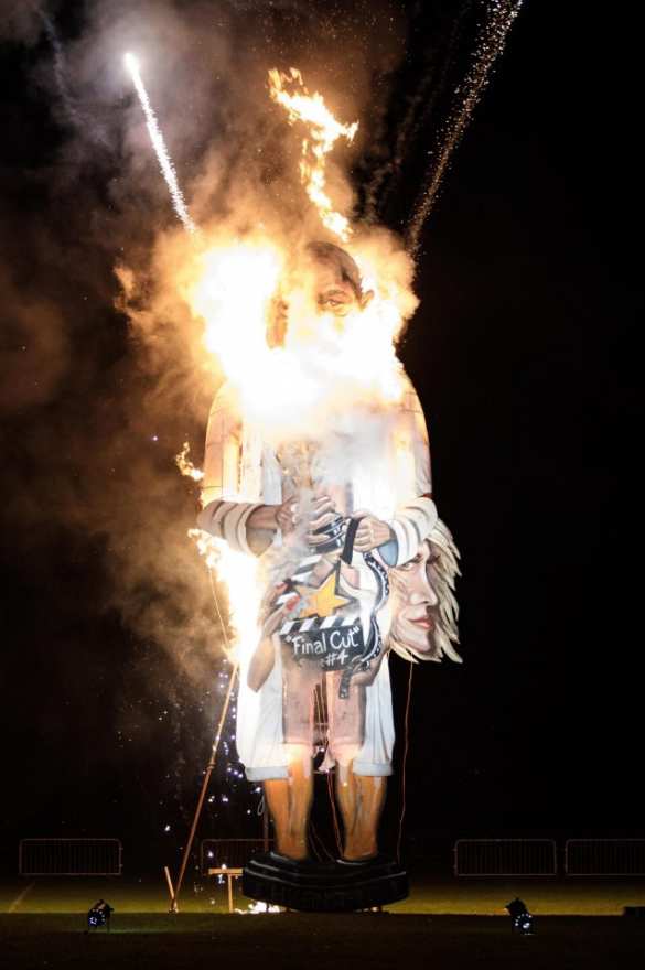 Англичане сожгли голого Ким Чен Ына, Трампа, Терезу Мэй и Вайнштейна (ФОТО, ВИДЕО) | Русская весна