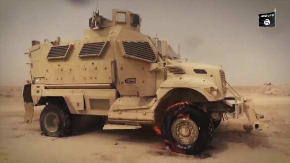 Бойня при Евфрате: сирийская земля залита кровью сотен членов проамериканских отрядов (ВИДЕО, ФОТО 18+) | Русская весна