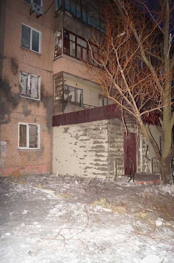 Последствия массированного артобстрела Брянки: серьезные разрушения (+ВИДЕО, ФОТО) | Русская весна