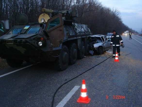 При столкновении с БТРом под Харьковом погибла чемпионка мира (фото) | Русская весна