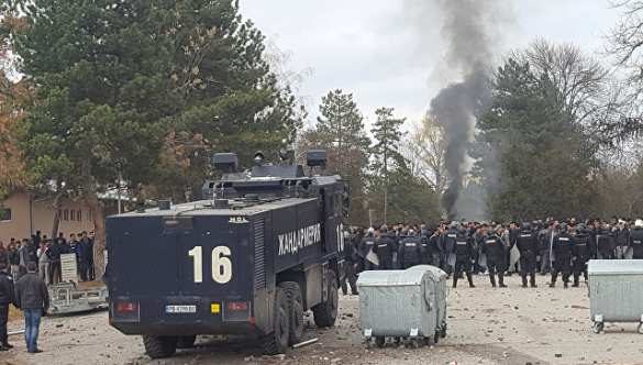 Бунт мигрантов в Болгарии: «мирные врачи» закидали полицию камнями (ФОТО, ВИДЕО) | Русская весна