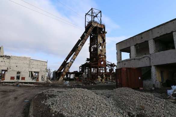 Опубликованы кадры момента уничтожения боевиков «Правого сектора», «Айдара» и ВСУ у Авдеевки (ФОТО) | Русская весна