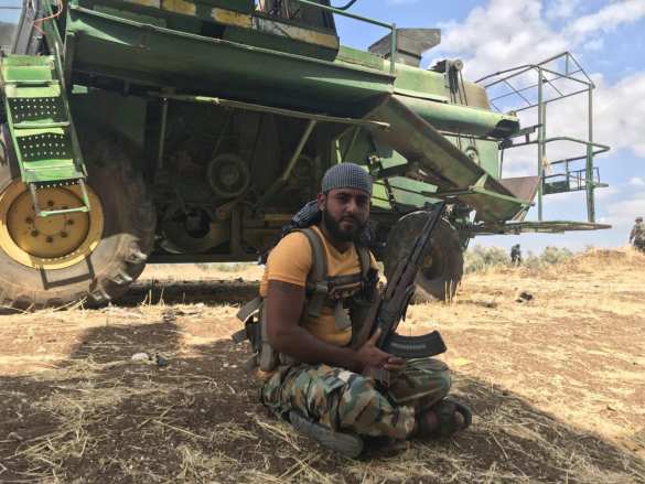 Ад на юге Сирии: ВКС вместе с «духами» громят ИГИЛ, страшная вонь от сотен разлагающихся боевиков (ВИДЕО, ФОТО 18+) | Русская весна