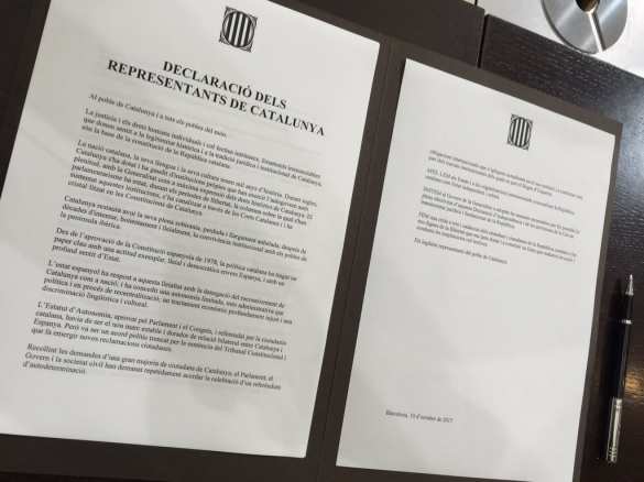 МОЛНИЯ: Парламент Каталонии подписал декларацию о Независимости (ФОТО, ДОКУМЕНТ) | Русская весна