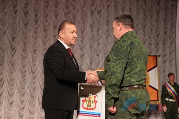 «Вы защитили нашу землю от нечисти» (ФОТО, ВИДЕО) | Русская весна