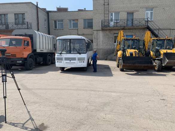 ДНР получила новую спецтехнику из России (ФОТО) | Русская весна