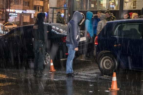 Массовое побоище со стрельбой в Киеве: банды неонацистов не поделили места в полиции (ФОТО, ВИДЕО 18+) | Русская весна