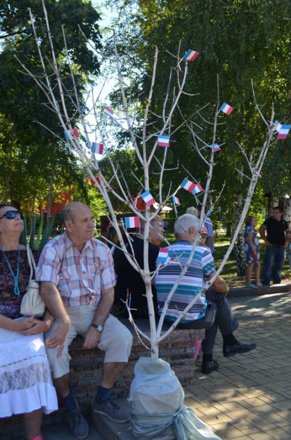 «Люди улыбаются и забывают о том, что ночью опять гремело». О хрупком счастье Донецка (ФОТО) | Русская весна