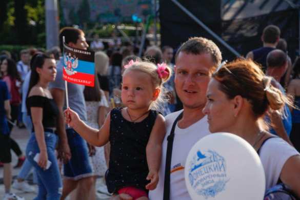 «Донецк и Луганск пуст, все мирные люди уехали» — бывший советник главы СБУ сделал весьма дебильное заявление (+ФОТО, ВИДЕО) | Русская весна