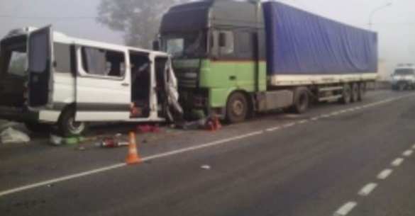 В жутком ДТП под Курском погибли 5 украинцев (ФОТО) | Русская весна