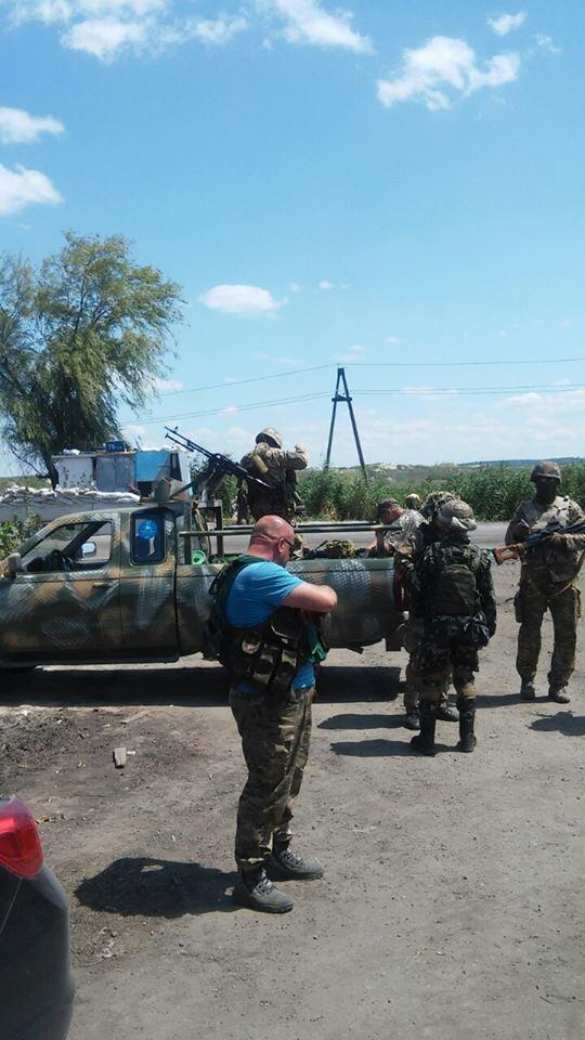 Экс-мэр Славянска Вячеслав Пономарев покинул город вместе с ополченцами (видео, фото) Экс-мэр Славянска Вячеслав Пономарев покинул город вместе с ополченцами (видео, фото) | Русская весна