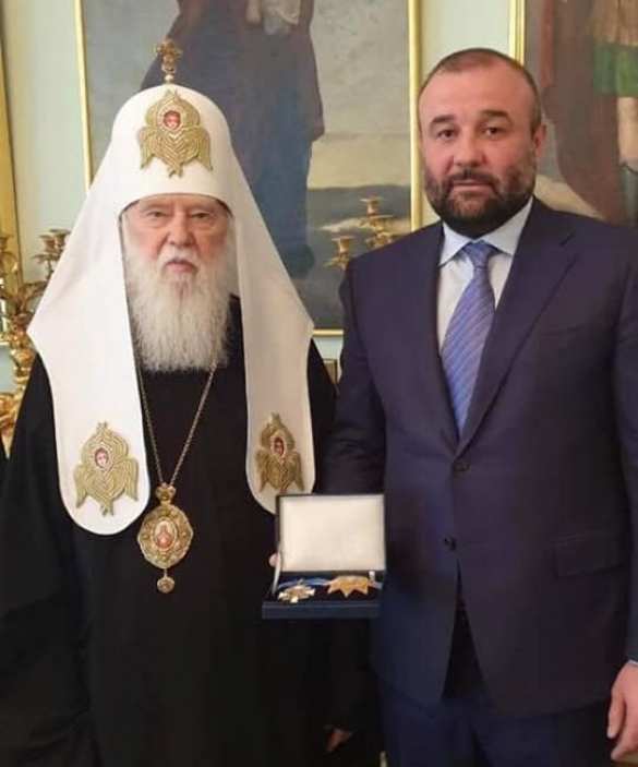 Филарет наградил криминального авторитета «Нарика» орденом (ФОТО, ВИДЕО, ДОКУМЕНТ) | Русская весна