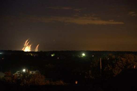 Марьинка подверглась обстрелу запрещенным фосфорным оружием (фото) | Русская весна