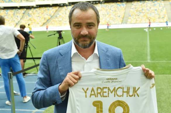 Лозунг «Слава Украине» появился на форме украинской сборной по футболу (ФОТО) | Русская весна