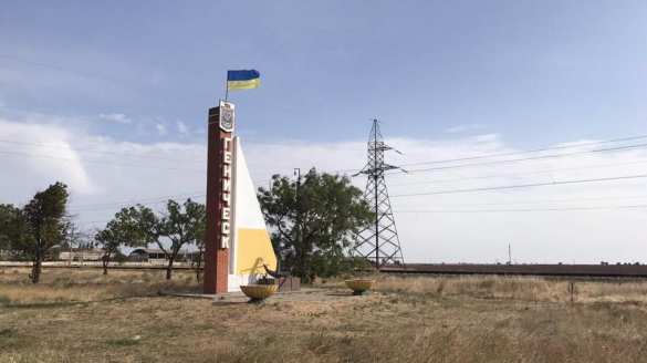 Горы отходов и слив канализации: как уничтожают морское побережье в Геническе (ФОТО) | Русская весна