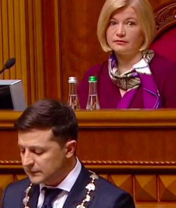 «Упоротая лиса»: выражение лица Геращенко на инаугурации Зеленского взрывает Сеть (ФОТО) | Русская весна