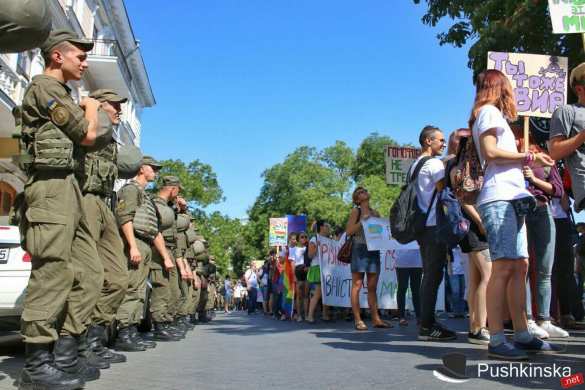 Неонацисты сорвали марш гомосексуалистов в Одессе (ФОТО, ВИДЕО) | Русская весна