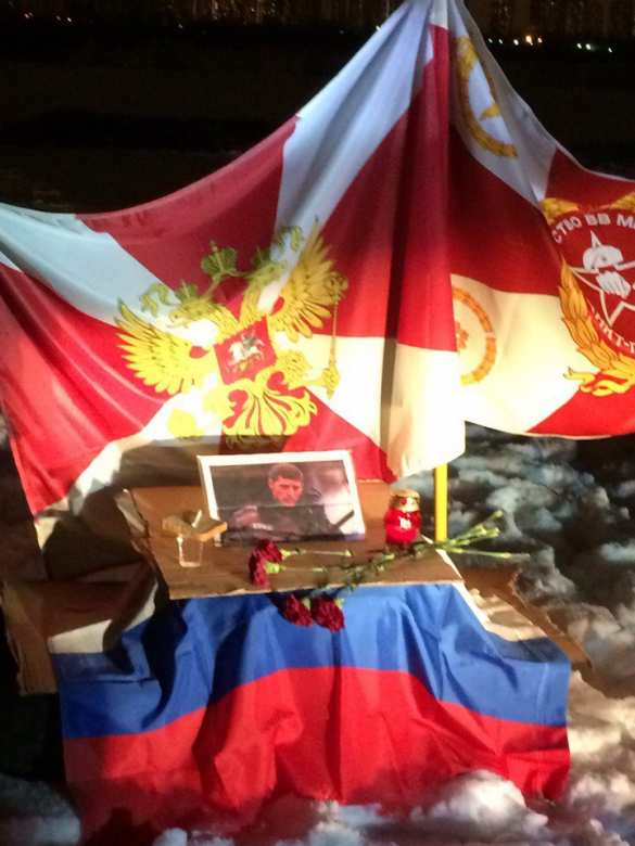 Памяти Героя: Позывной «Гиви» из тысячи свечей выложили в Петербурге (ФОТО, ВИДЕО) | Русская весна