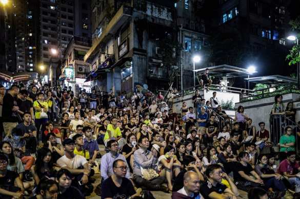 Протестующим в Гонконге показали фильм о Майдане (ФОТО) | Русская весна