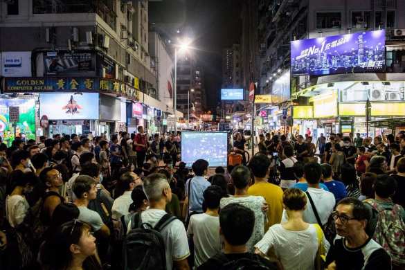 Протестующим в Гонконге показали фильм о Майдане (ФОТО) | Русская весна