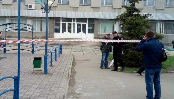 Типичная Украина: Под Черкассами из гранатомета обстреляли ночной клуб (ФОТО) | Русская весна